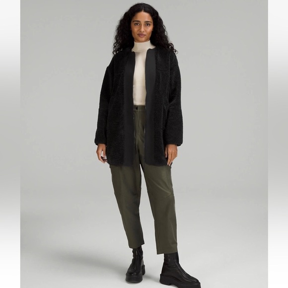 NWOT Lululemon Collarless Textured Sherpa Fleece Full Zip Long Black Jacket Sz 6 - Picture 1 of 9
